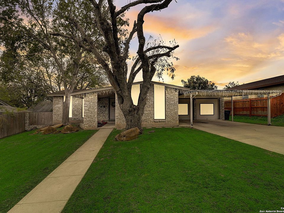 1st image of 3818 Killarney Dr