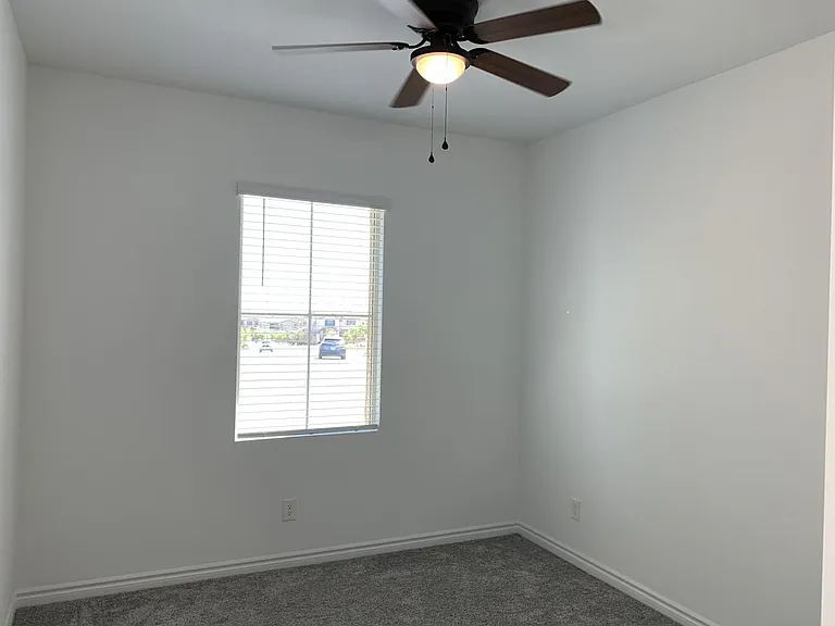 8179 Skye Plum St — Photo 9