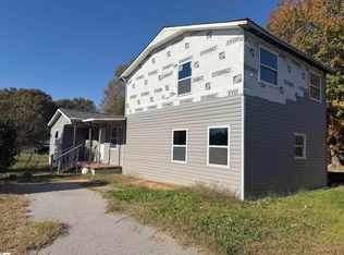 1817 Sandy Ford Rd, Chesnee, SC 29323