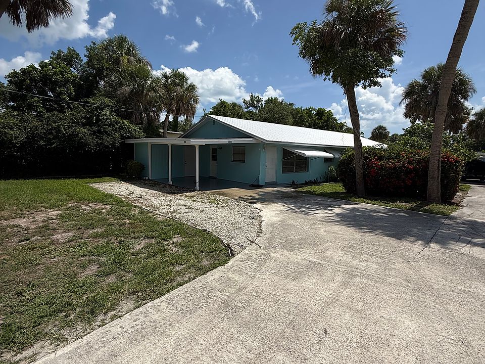 1st image of 2643 NE Palm Ave W