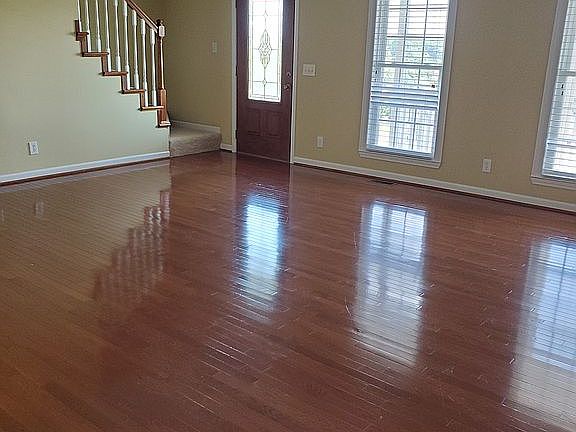 5th image of 3939 Olyvia Ct