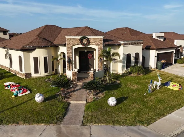 212 Areca Dr, Laredo, TX 78045