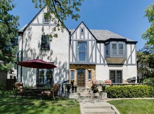 220 W Minnehaha Pkwy, Minneapolis, MN 55419