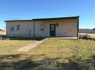 1106 W Kilpatrick St, Cleburne, TX 76033