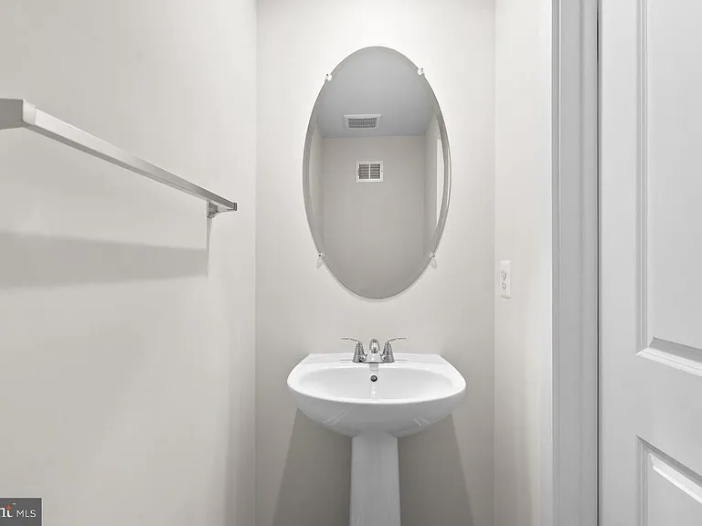 107 Checkerspot Way — Photo 9