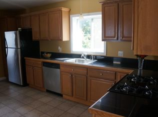 28 Paris St #1, Everett, MA 02149