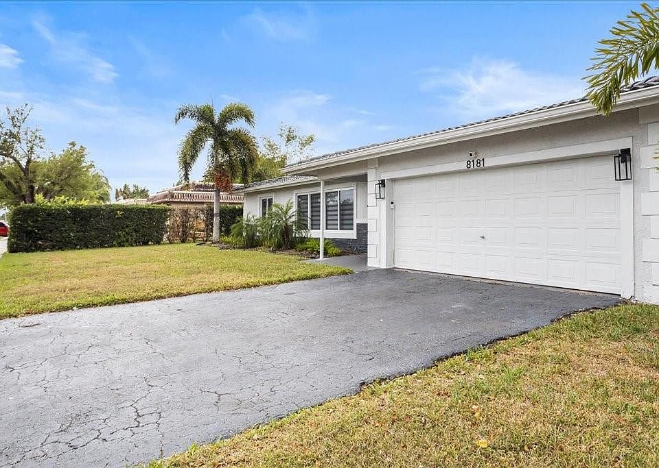 1st image of 8181 NW 67th Avenue