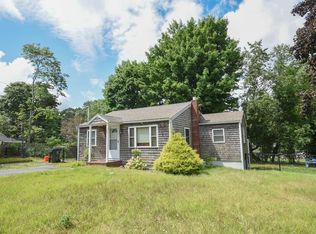 35 Lancaster Ave, Plymouth, MA 02360