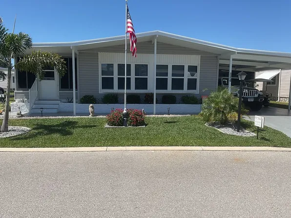 114 Snead Dr, North Fort Myers, FL 33903