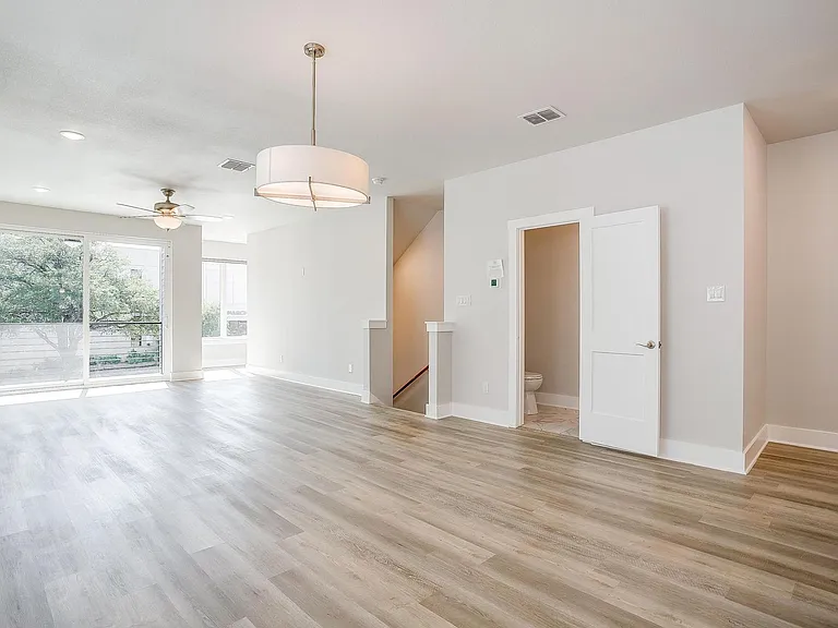 2944 Forest Park Blvd #FP-2028 — Photo 33