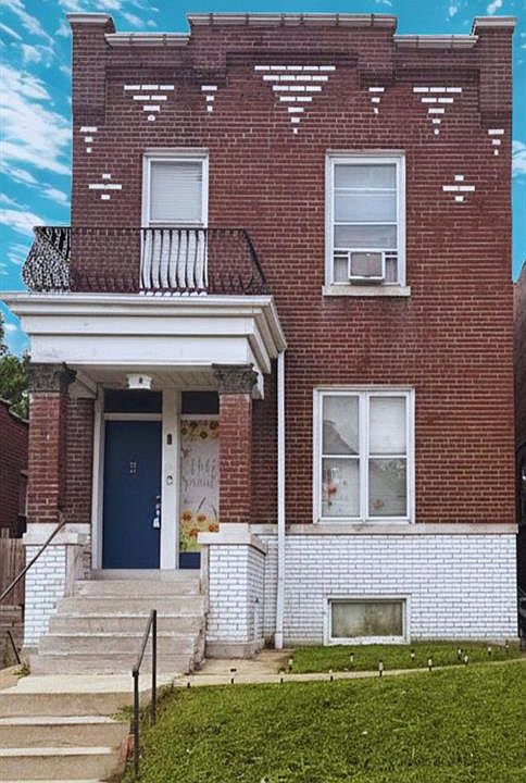 1st image of 415 Fassen St