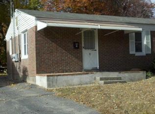 5 Campfield Dr, Fairfield, CT 06825