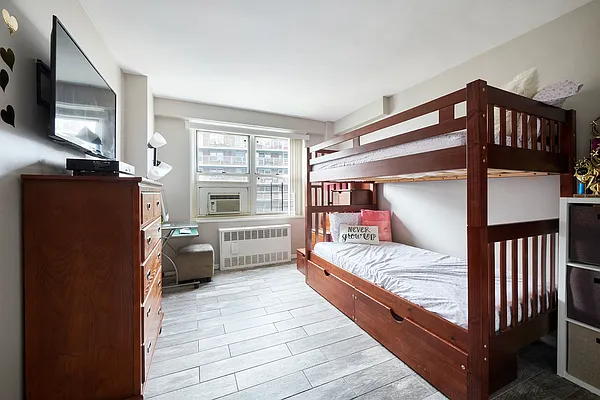 Sold by House-N-Key Realty | media 18