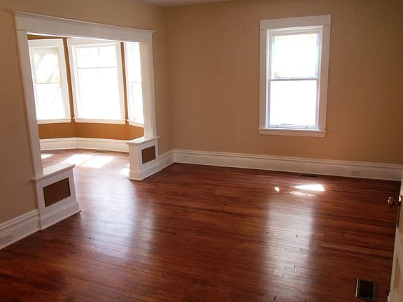 5th image of 4051 Blaisdell Ave