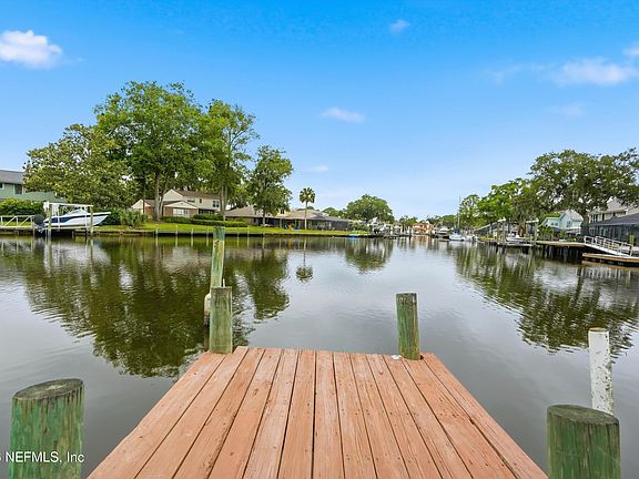 3rd image of 11420 STARBOARD Drive