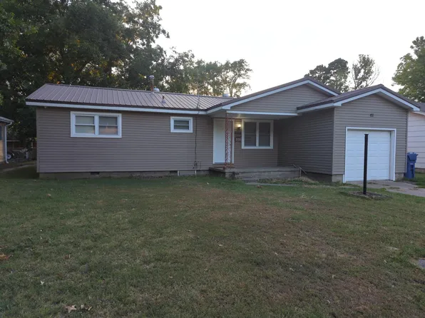 1915 G St NW, Miami, OK 74354