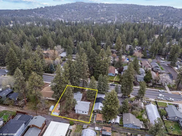 1565 NW Galveston Ave, Bend, OR 97703