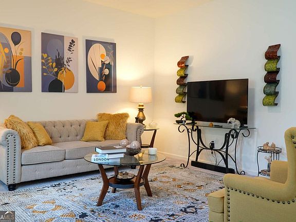 5th image of 145 Bantry Way