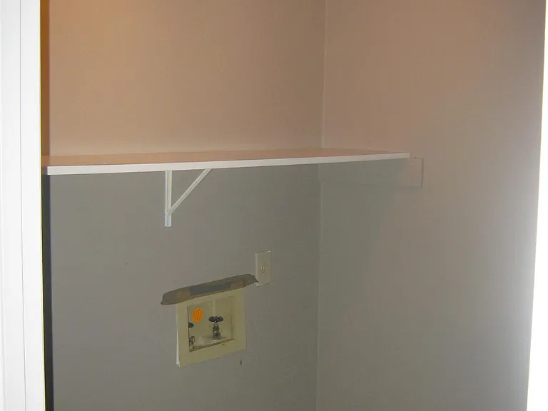 4785 Hampton Lake Dr — Photo 20