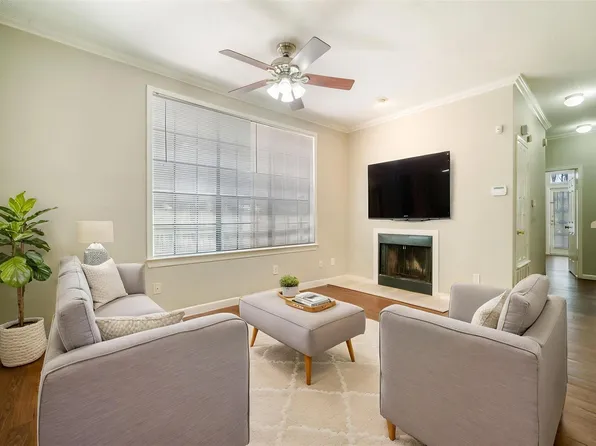2300 Leon St APT 101, Austin, TX 78705