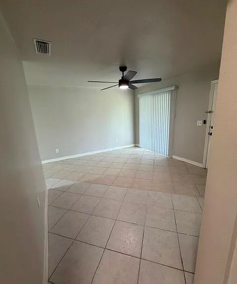 4319 Golden Gate Pkwy — Photo 8