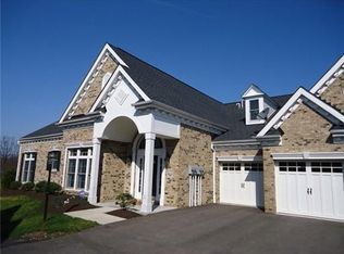 7047 Berringer Ct, Coraopolis, PA