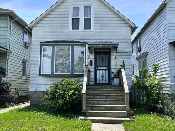 301 W 104th St, Chicago, IL 60628