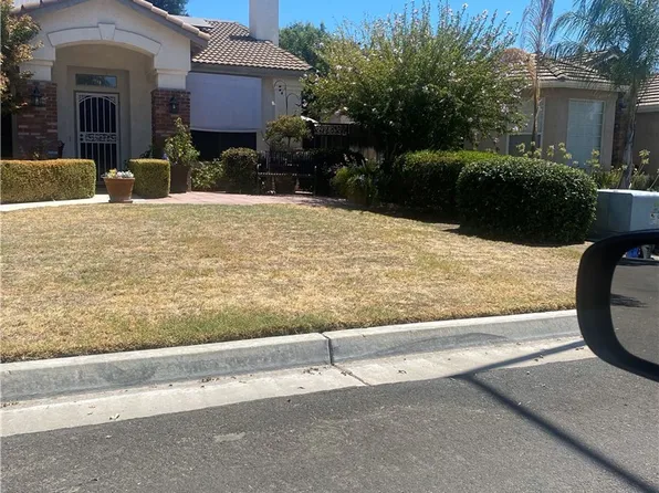 2419 S Phillip Ave, Fresno, CA 93727