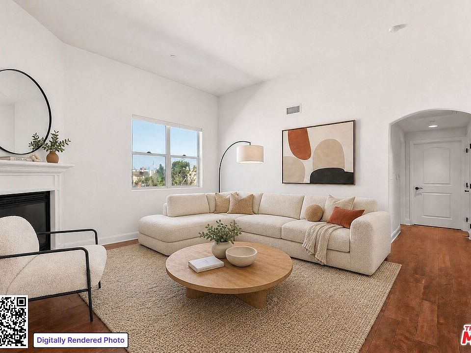 1st image of 5037 Rosewood Ave APT 301