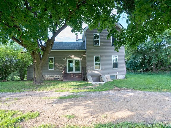 2nd image of 8051 Coyle Rd