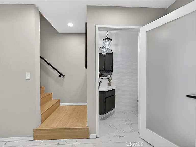 2500 Abbot Kinney Blvd #9 — Photo 10