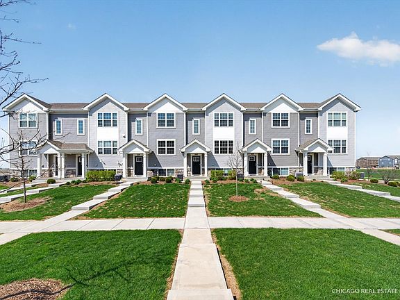 2nd image of 844 Briar Glen Ct