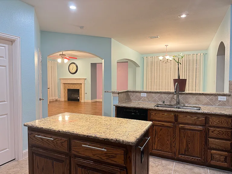 14750 Seedling Dr — Photo 7