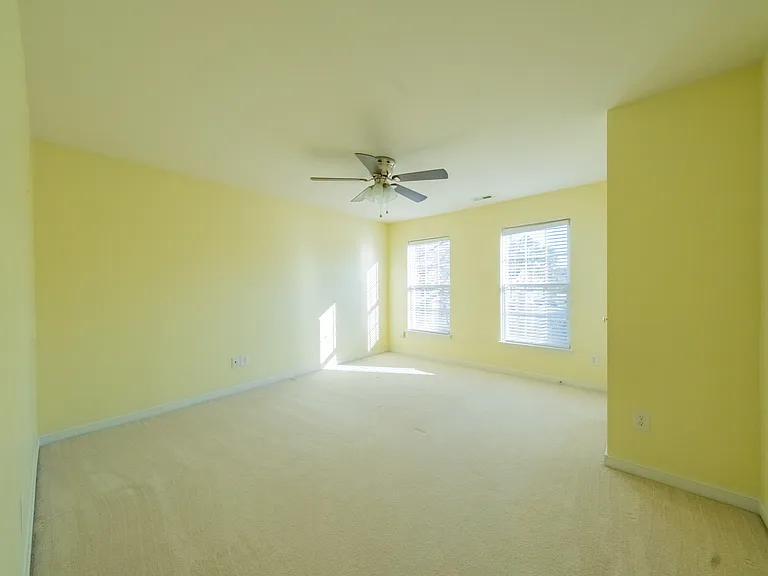4000 Alder Grove Ln — Photo 32