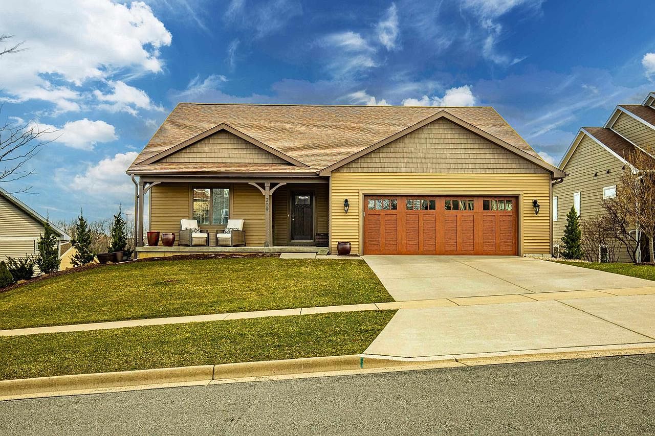 209 Westmorland Drive, Mount Horeb, WI 53572 Zillow