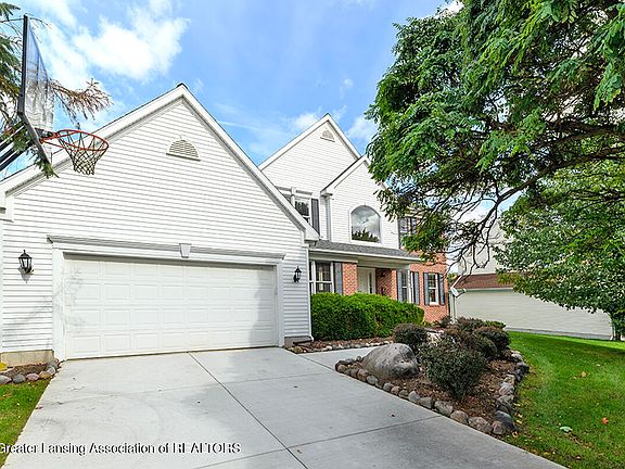 2nd image of 1300 Sweetwood Dr