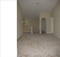 3rd image of 1345 Mariposa Cir APT 202