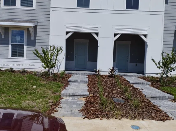 1292 Blue Island Dr #1292, Clermont, FL 34714