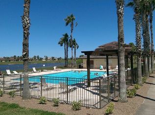 36 Golf House Rd, Pt Isabel, TX 78578