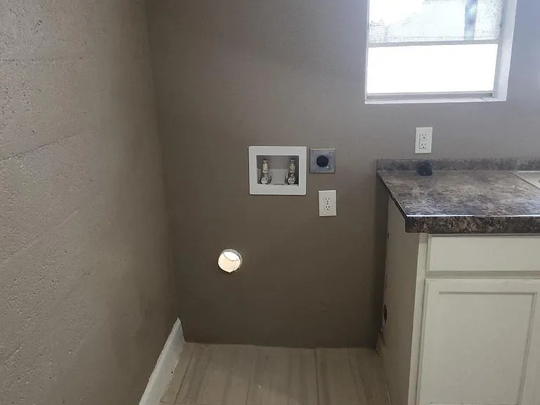 1218 Wyoming Ave #C — Photo 6