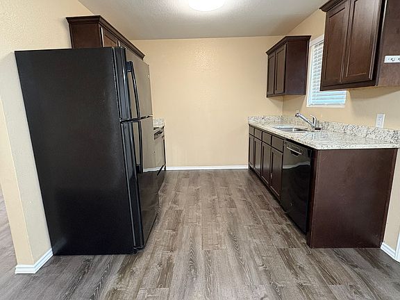 3rd image of 1068 Memory Ln