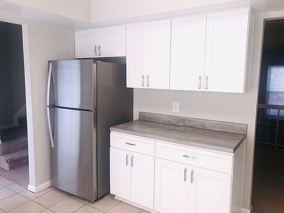 5th image of 943 Northwood Dr