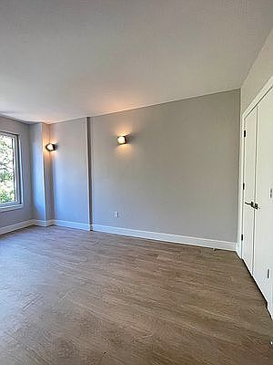 3rd image of 292 Linden Blvd #8B