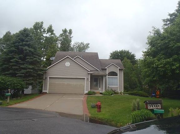 4th image of 540 Winding River Ct