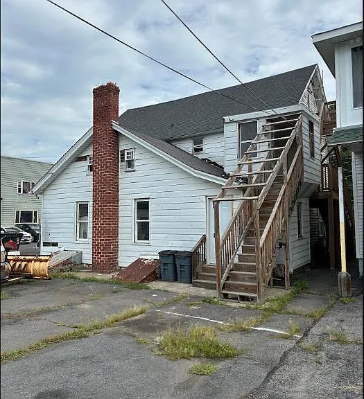 1149 Luzerne St — Photo 2