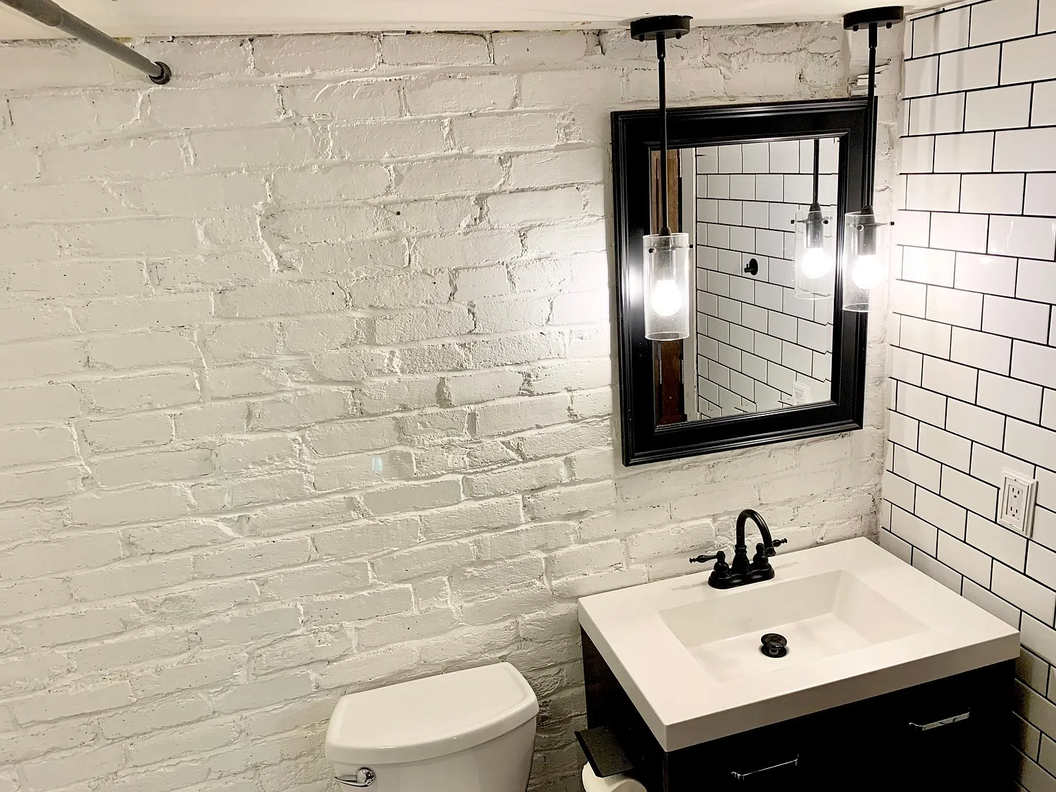 1235 N Clarkson St — Photo 3