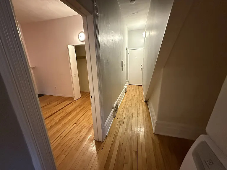 389 Daly Ave #1 — Photo 22