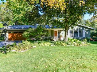 14414 W Woodland Dr, New Berlin, WI 53151