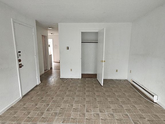 5th image of 516 Columbus Ave APT H