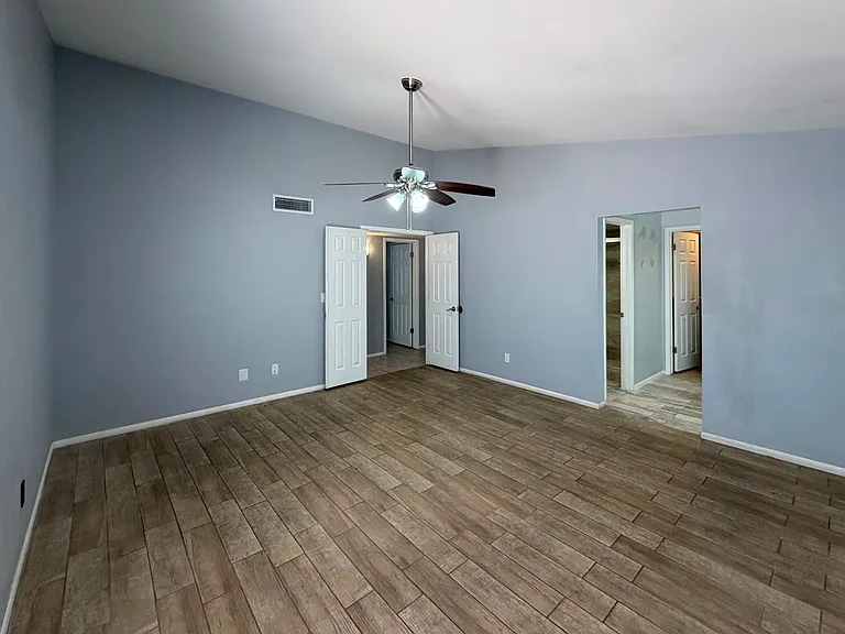 11815 N 65th Dr — Photo 31